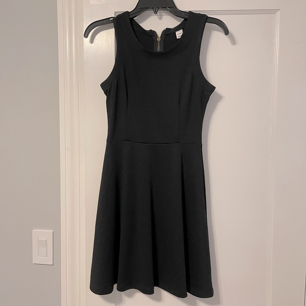 Old Navy black dress.